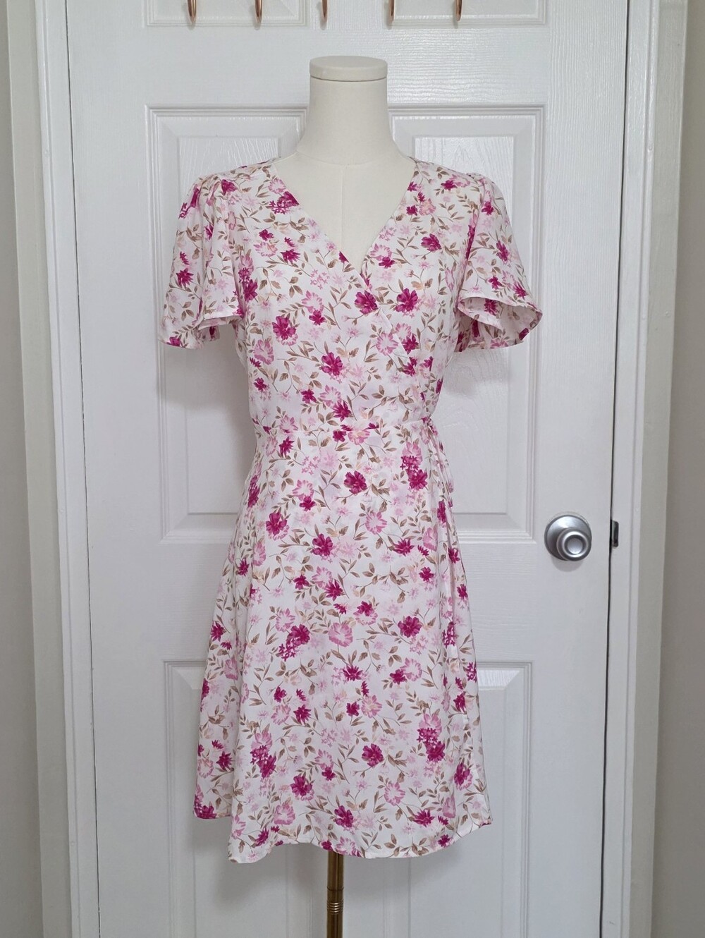 ♡ Pink Floral Wrap Dress ♡